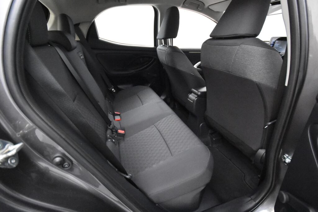 Toyota Yaris 2023 1,5 Hybrid Active / Relax-takuu / Peruutuskamera / 1.Omisteinen Suomi-auto / ALV-väh. kelp.