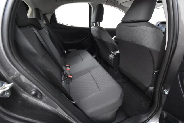 Toyota Yaris 2023 1,5 Hybrid Active / Relax-takuu / Peruutuskamera / 1.Omisteinen Suomi-auto / ALV-väh. kelp.