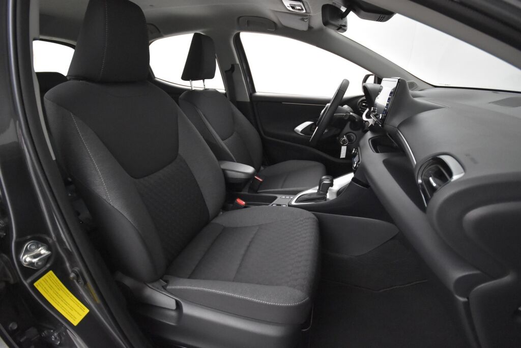 Toyota Yaris 2023 1,5 Hybrid Active / Relax-takuu / Peruutuskamera / 1.Omisteinen Suomi-auto / ALV-väh. kelp.
