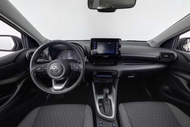 Toyota Yaris 2023 1,5 Hybrid Active / Relax-takuu / Peruutuskamera / 1.Omisteinen Suomi-auto / ALV-väh. kelp.