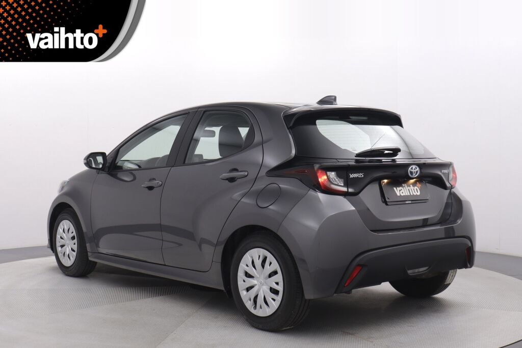 Toyota Yaris 2023 1,5 Hybrid Active / 1-Om. Suomiauto / ALV / ACC / P-Kamera / Lohkolämmitin