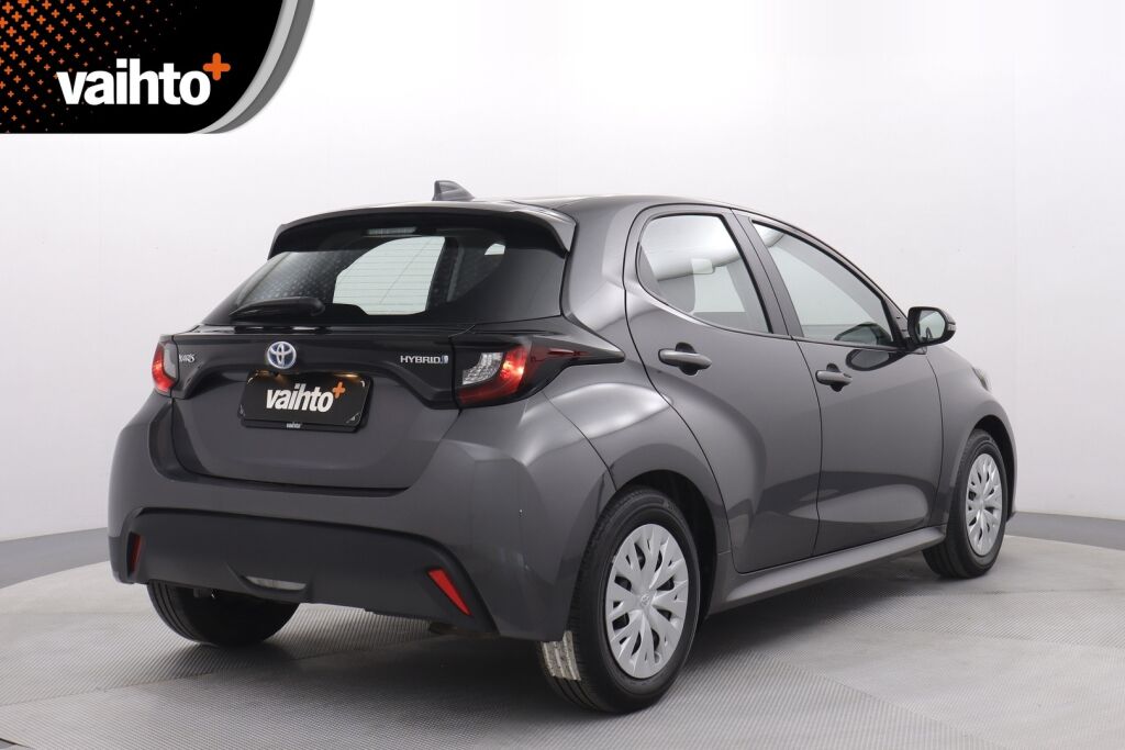 Toyota Yaris 2023 1,5 Hybrid Active / 1-Om. Suomiauto / ALV / ACC / P-Kamera / Lohkolämmitin