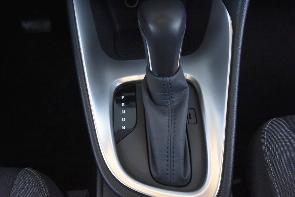 Toyota Yaris 2023 1,5 Hybrid Active / Vakionopeudensäädin / Kamera