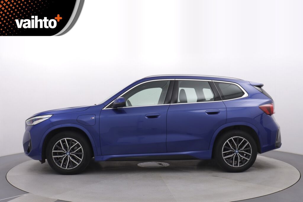 BMW X1 2023 U11 25e xDrive Charged Edition M Sport / Vetokoukku / Harman & Kardon / Led-ajovalot / Perutuuskamera