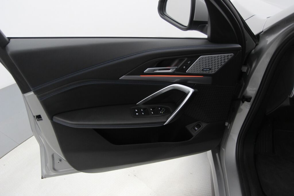 BMW X1 2023 U11 25e xDrive Charged Edition M Sport / Harman Kardon / Navi / Vetokoukku