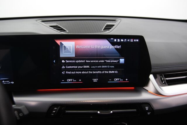 BMW X1 2023 U11 25e xDrive Charged Edition M Sport / Harman Kardon / Navi / Vetokoukku