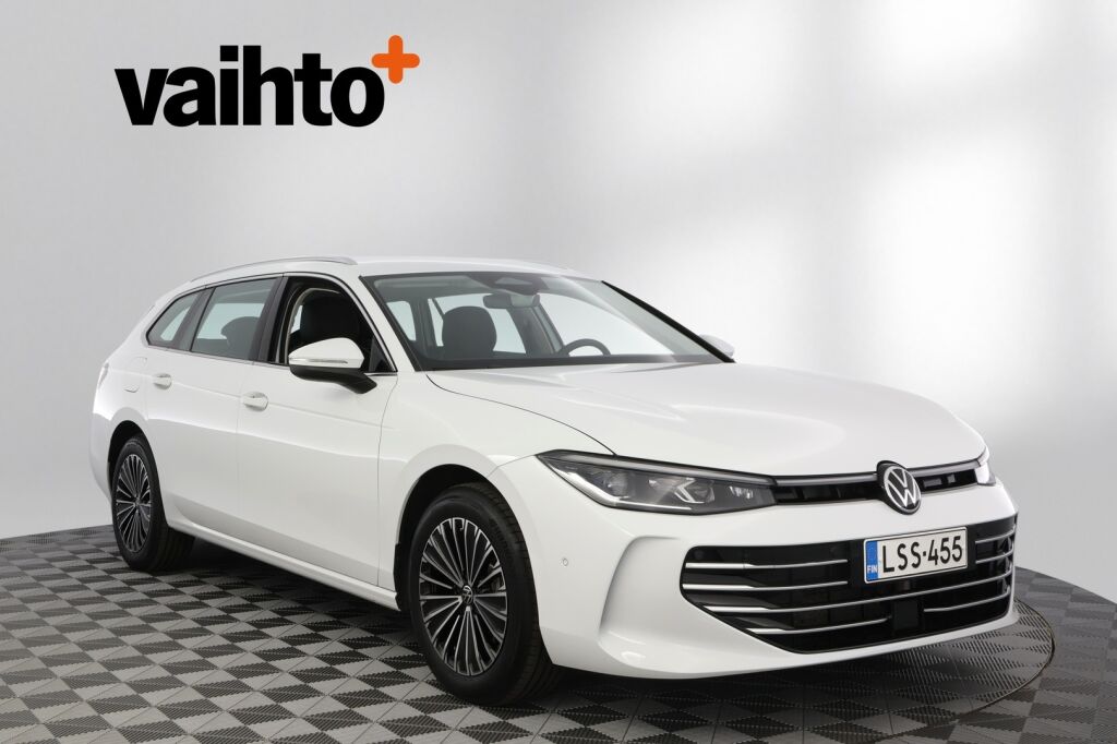 Volkswagen Passat 2025 Variant Elegance Business eHybrid 200 kW DSG-automaatti / Hierovat penkit/ Tehdaskoukku/ Adaptiivinen vakionopeussäädin/ Matrix