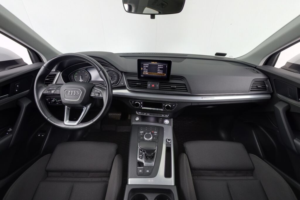 Audi Q5 2020 50 TFSI e 220 kW quattro / Led-ajovalot / Vetokoukku / Urheiluistuimet