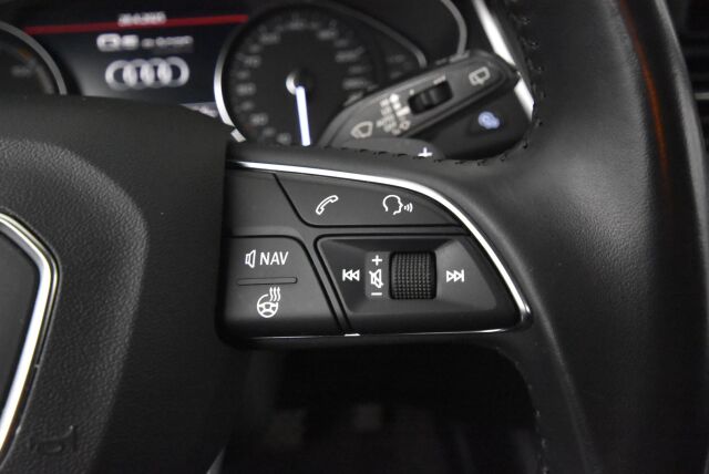 Audi Q5 2020 50 TFSI e 220 kW quattro / Led-ajovalot / Vetokoukku / Urheiluistuimet