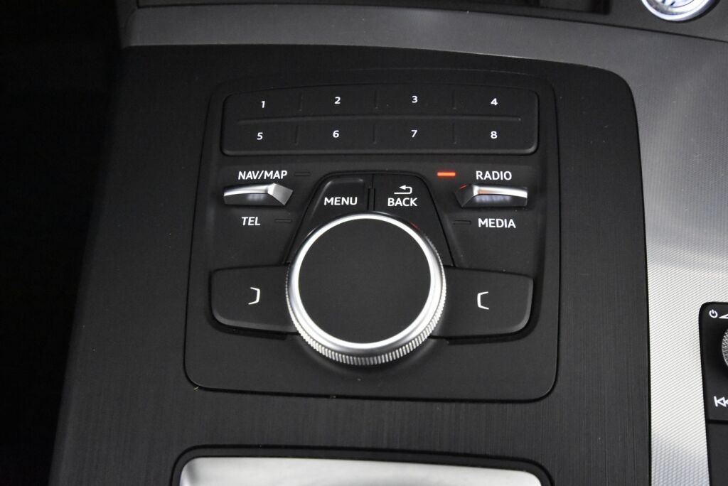 Audi Q5 2020 50 TFSI e 220 kW quattro / Led-ajovalot / Vetokoukku / Urheiluistuimet