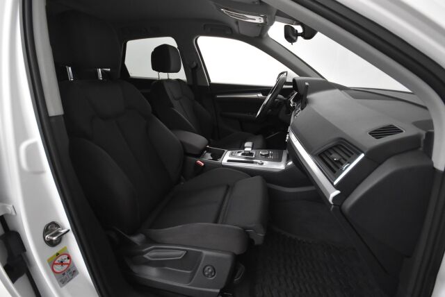 Audi Q5 2020 50 TFSI e 220 kW quattro / Led-ajovalot / Vetokoukku / Urheiluistuimet