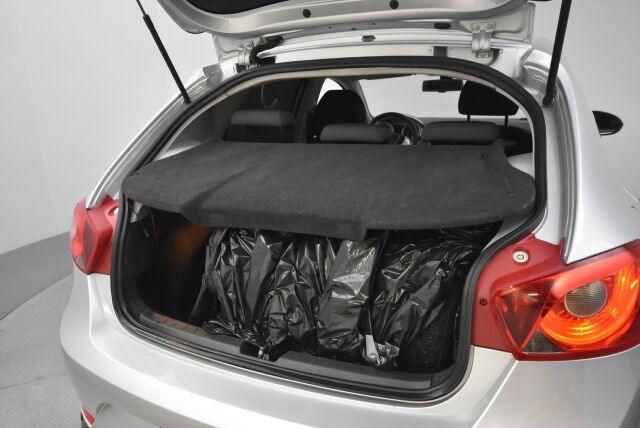 Seat Ibiza 2012 1,2 TSI Copa Plus DSG / Webasto / Tutkat / Vakionopeudensäädin / Katsastettu 5/25