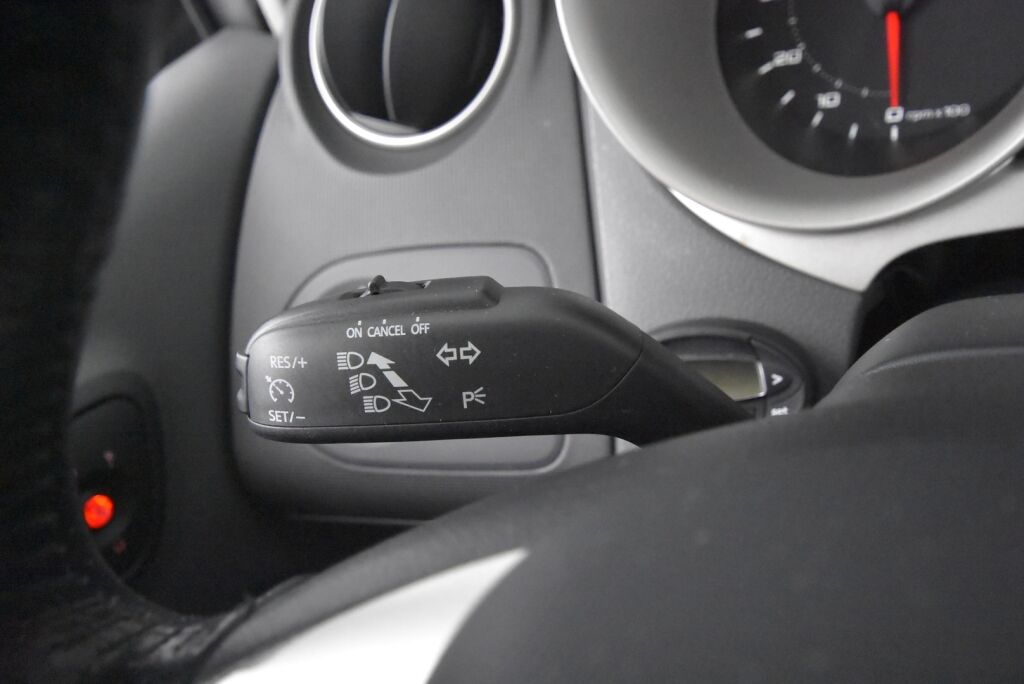 Seat Ibiza 2012 1,2 TSI Copa Plus DSG / Webasto / Tutkat / Vakionopeudensäädin / Katsastettu 5/25