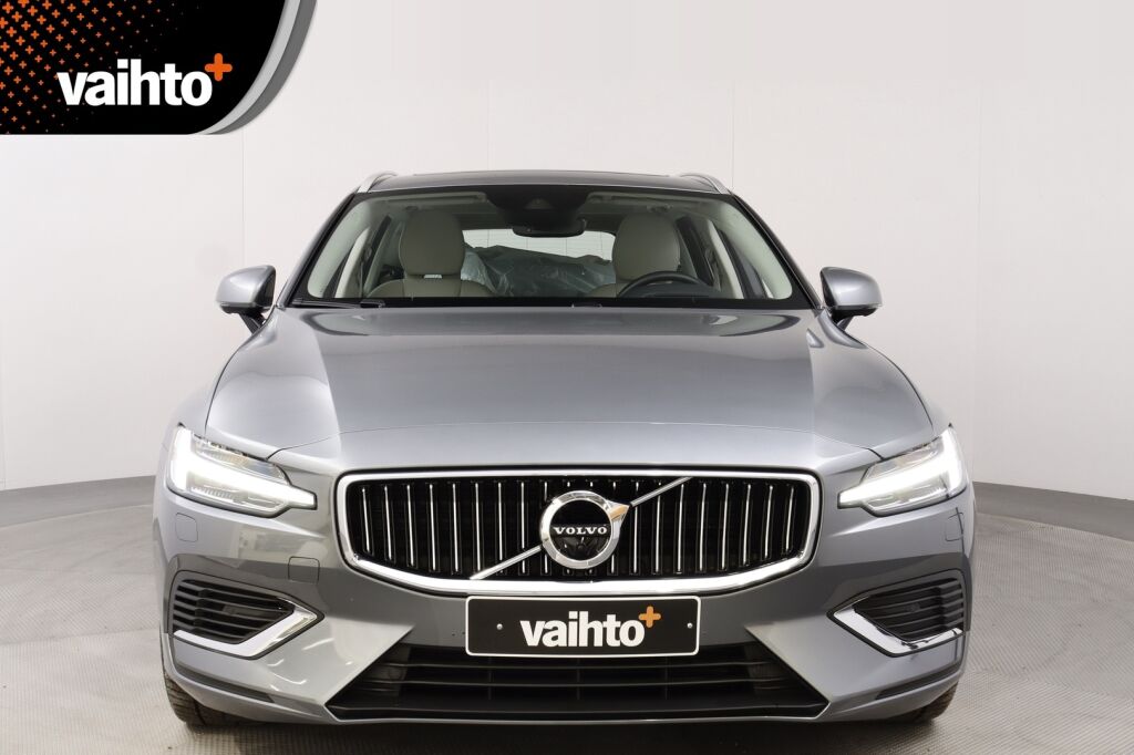VOLVO V60 2021 T6 Recharge TwE AWD Inscription / Hieronta / ACC / Panoraama / Vetokoukku / Huippuvarusteilla - RAHOITUS TÄHÄN AUTOON VAIN 3.99% - 