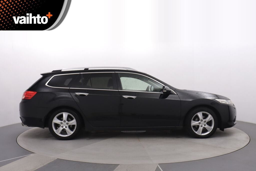 Honda Accord 2011 Tourer 2,0 Lifestyle Business / Aut.ilmastointi / Vakkari / Hyvä huoltohistoria /
