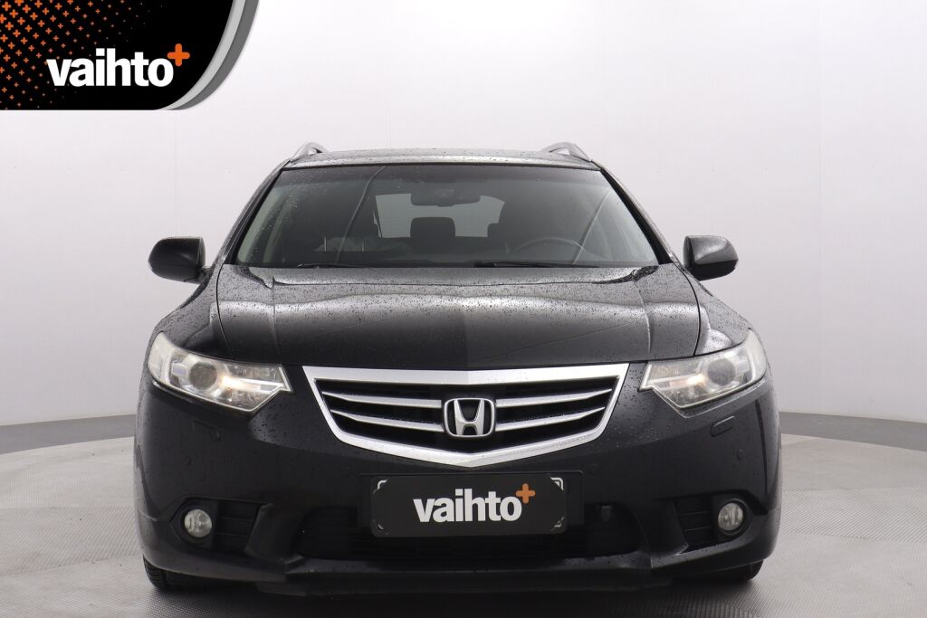Honda Accord 2011 Tourer 2,0 Lifestyle Business / Aut.ilmastointi / Vakkari / Hyvä huoltohistoria /