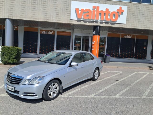 Mercedes-Benz E 2012