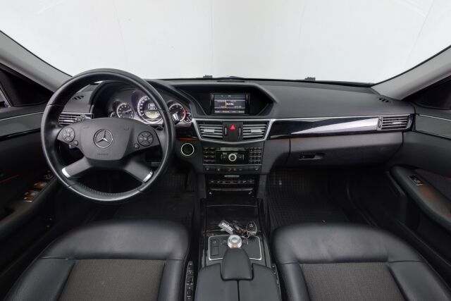 Mercedes-Benz E 2012 200 CDI BE A Premium Business / Webasto / ILS valot / Suomi-auto