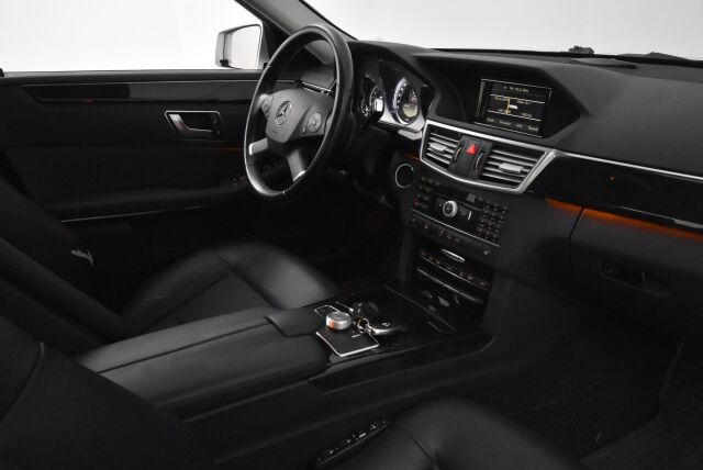 Mercedes-Benz E 2012 200 CDI BE A Premium Business / Webasto / ILS valot / Suomi-auto