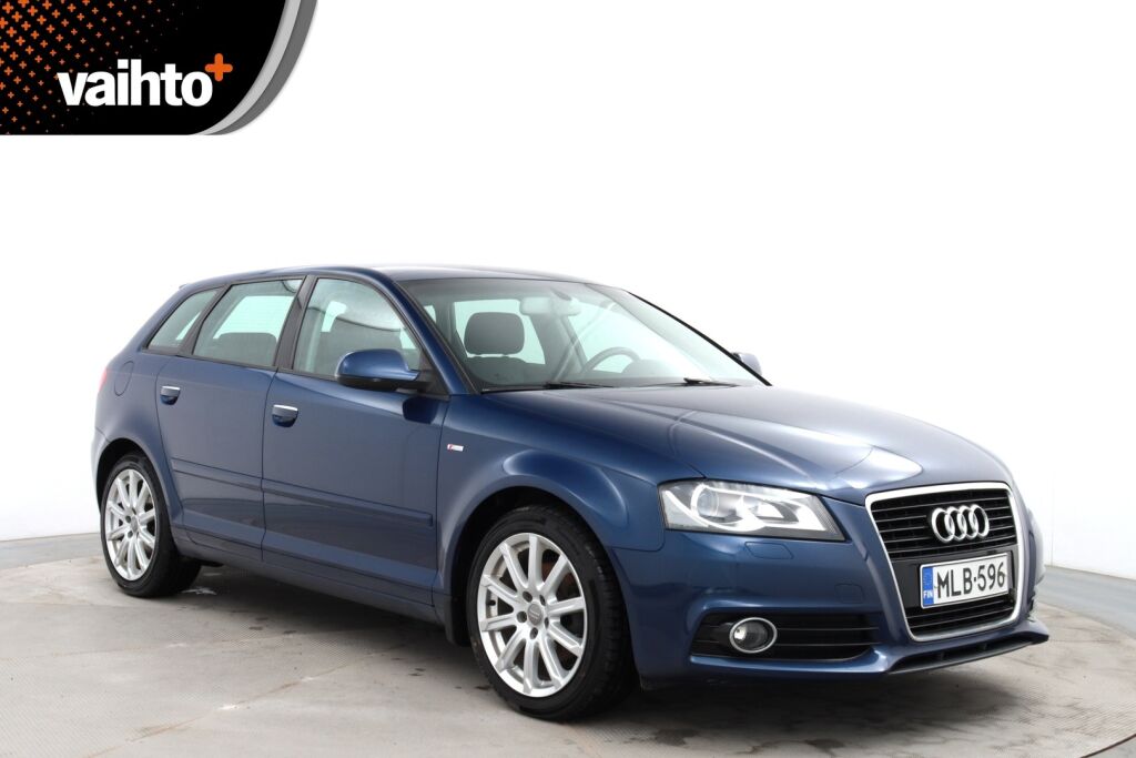 Audi A3 2012 Sportback Attraction S line Business Plus 1,4 TFSI 92 kW / SIISTI / Xenonit / Lohko.sisäp. / Aut.ilmastointi / Vakkari / Metalliväri