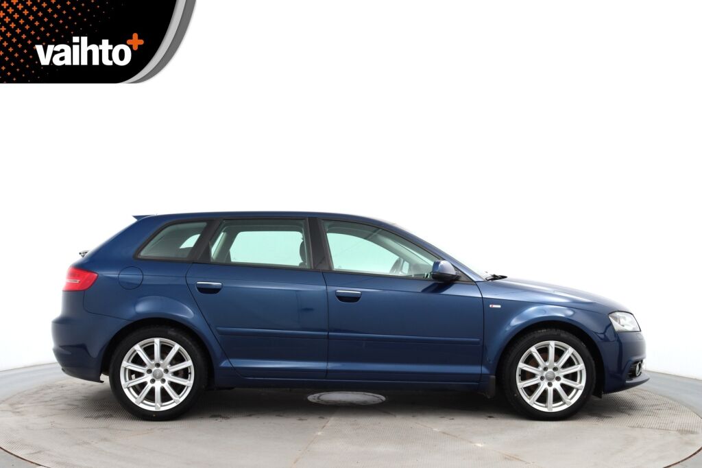 Audi A3 2012 Sportback Attraction S line Business Plus 1,4 TFSI 92 kW / SIISTI / Xenonit / Lohko.sisäp. / Aut.ilmastointi / Vakkari / Metalliväri