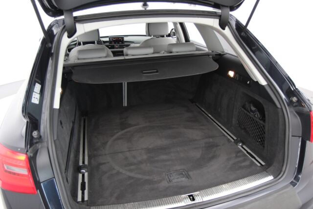 Audi A6 allroad quattro 2013 Business 3,0 V6 TDI 180 kW S tronic / Koukku / Webasto / Sähkökontti / Tutkat