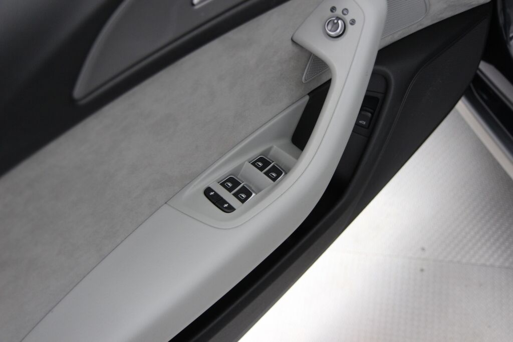 Audi A6 allroad quattro 2013 Business 3,0 V6 TDI 180 kW S tronic / Koukku / Webasto / Sähkökontti / Tutkat