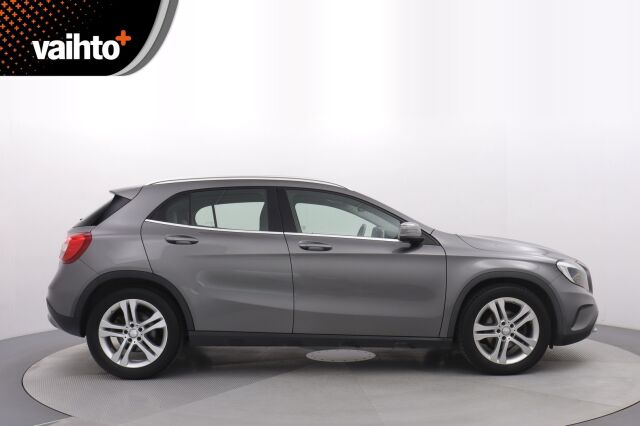 Mercedes-Benz GLA 2015 200 A / Osanahat / Kamera / Vakkari /