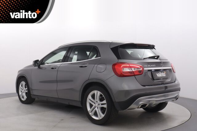 Mercedes-Benz GLA 2015 200 A / Osanahat / Kamera / Vakkari /