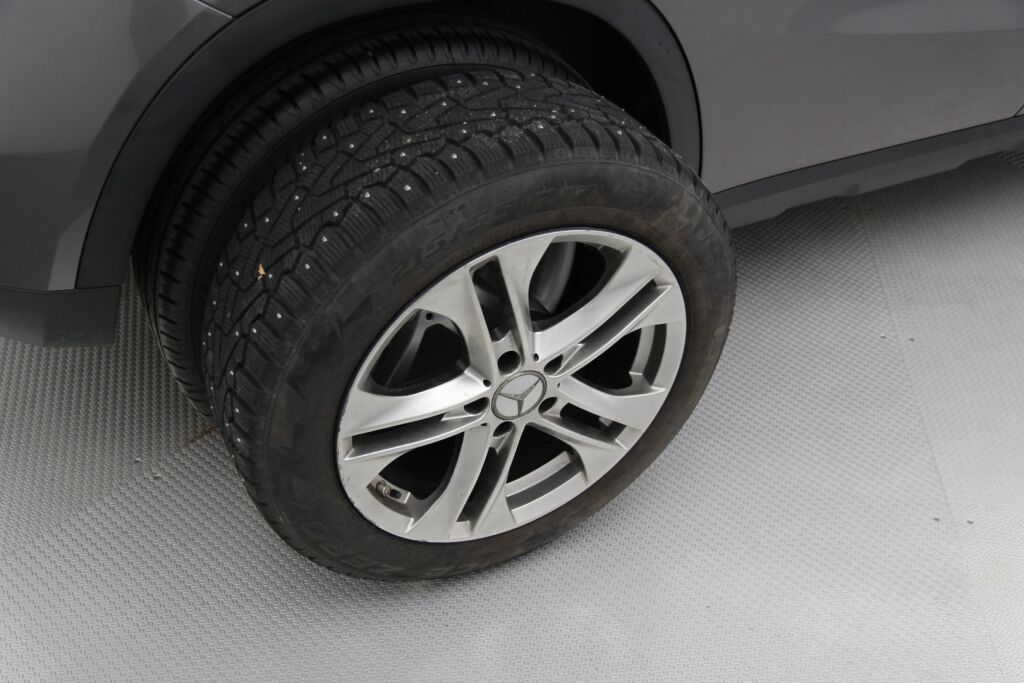 Mercedes-Benz GLA 2015 200 A / Osanahat / Kamera / Vakkari /