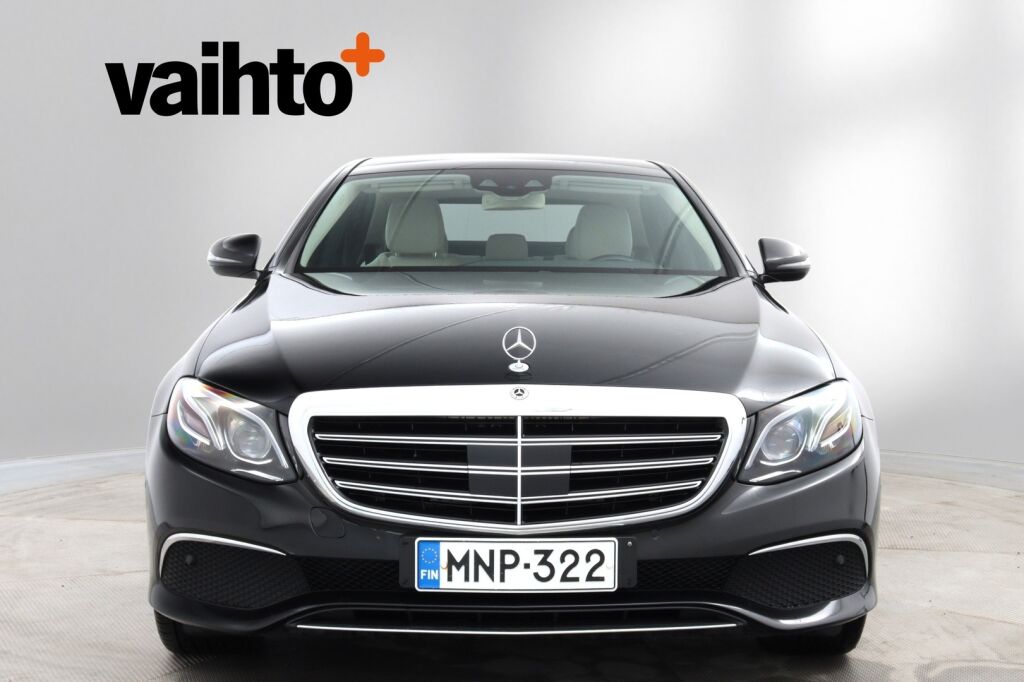 Mercedes-Benz E 2017 350 d A Business / Webasto / Adapt.vakkari / Ohjausavustin / BLIS / Multibeam / Navi / Nahkaverhoilu / Peruutuskamera