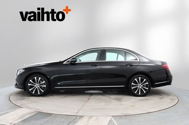Mercedes-Benz E 2017 350 d A Business / Webasto / Adapt.vakkari / Ohjausavustin / BLIS / Multibeam / Navi / Nahkaverhoilu / Peruutuskamera