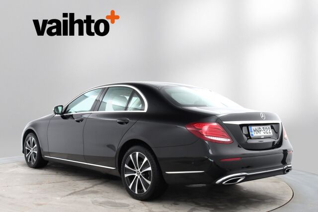 Mercedes-Benz E 2017 350 d A Business / Webasto / Adapt.vakkari / Ohjausavustin / BLIS / Multibeam / Navi / Nahkaverhoilu / Peruutuskamera