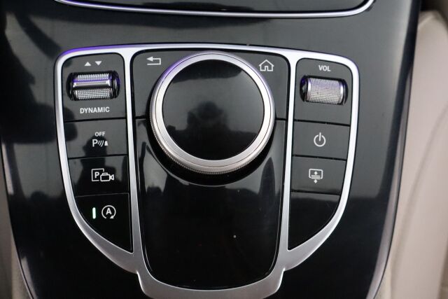 Mercedes-Benz E 2017 350 d A Business / Webasto / Adapt.vakkari / Ohjausavustin / BLIS / Multibeam / Navi / Nahkaverhoilu / Peruutuskamera