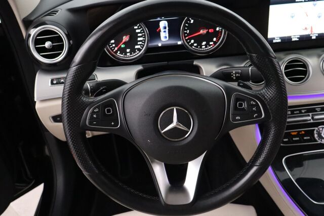 Mercedes-Benz E 2017 350 d A Business / Webasto / Adapt.vakkari / Ohjausavustin / BLIS / Multibeam / Navi / Nahkaverhoilu / Peruutuskamera