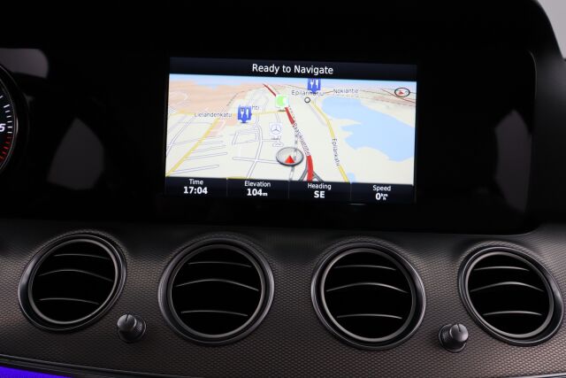 Mercedes-Benz E 2017 350 d A Business / Webasto / Adapt.vakkari / Ohjausavustin / BLIS / Multibeam / Navi / Nahkaverhoilu / Peruutuskamera