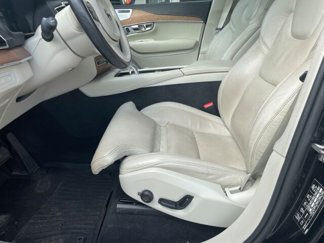 Volvo XC90 2016 T8 Twin Engine AWD Inscription aut / Sähköpenkit muistilla/ Bowers& Wilkins / Tehdaskoukku/Panoraamakatto