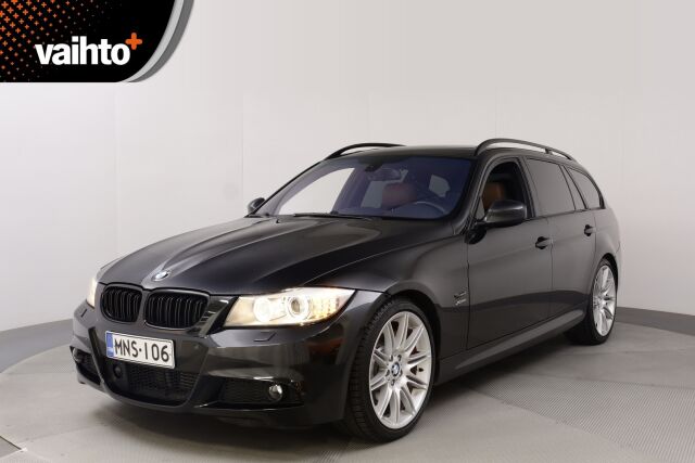 BMW 330 2009