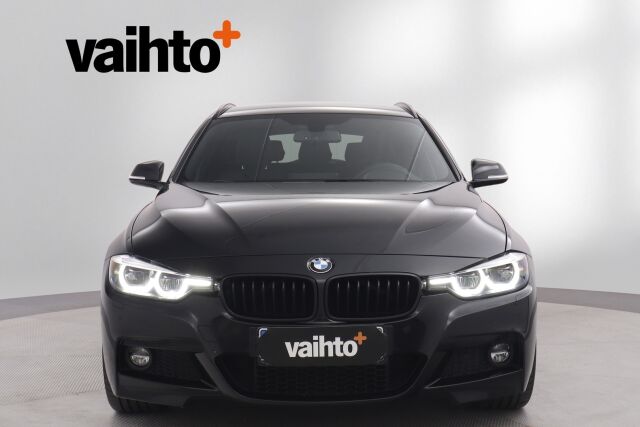 BMW 320 2019 F31 Touring 320i A xDrive Summer Edition / M-Sport ulkonäköpaketti / M-Sport ratti / Lohkolämmitin / Koukku / Nahat