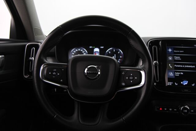 Volvo XC40 2018 D3 AWD Business aut / 2-om. Suomiauto / Pilot Assist / Keyless / Koukku / Webasto / Hihna vaihdettu!
