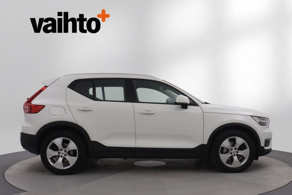 Volvo XC40 2018 D3 AWD Business aut / 2-om. Suomiauto / Pilot Assist / Keyless / Koukku / Webasto / Hihna vaihdettu!