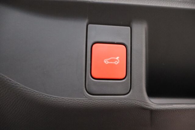 DS 4 2023 E-Tense Plug-in Hybrid 225 Performance Line Automaatti / Suomiauto / Keyless Go / 360° kamera / Kaistavahti / Vakkari / Tutkat / - RAHOITUS TÄHÄN AUTOON VAIN 3.99% - 