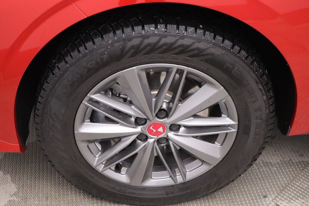 DS 4 2023 E-Tense Plug-in Hybrid 225 Performance Line Automaatti / Suomiauto / Keyless Go / 360° kamera / Kaistavahti / Vakkari / Tutkat / - RAHOITUS TÄHÄN AUTOON VAIN 3.99% - 