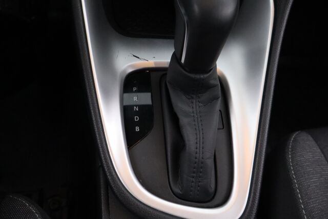 Toyota Yaris 2023 1,5 Hybrid Active / Adapt.Vakkari / Kaistavahti / Navi / P.Kamera / Keyless Go / - RAHOITUS TÄHÄN AUTOON VAIN 3.99% - 