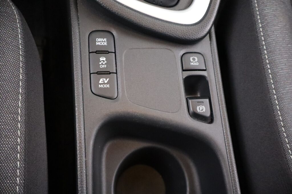 Toyota Yaris 2023 1,5 Hybrid Active / Adapt.Vakkari / Kaistavahti / Navi / P.Kamera / Keyless Go / - RAHOITUS TÄHÄN AUTOON VAIN 3.99% - 