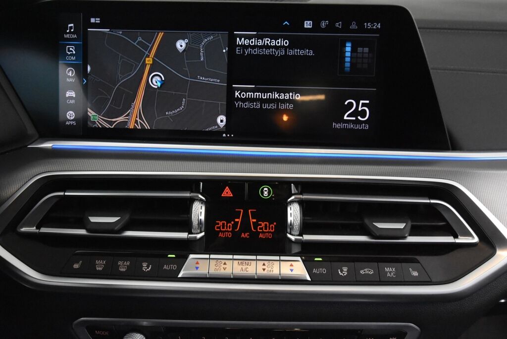 BMW X5 2021 G05 xDrive45e A M Sport / M-Penkit / H&K / Driving Assistant plus / Vetokoukku / Nahkaverhoiltu kojelauta / HUD - RAHOITUS TÄHÄN AUTOON VAIN 3.99% - 