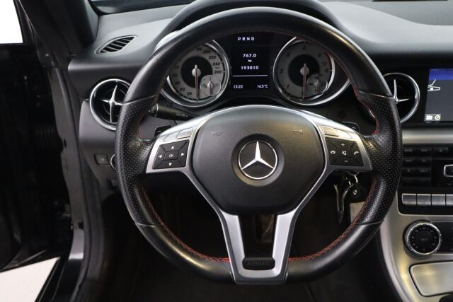 Mercedes-Benz SLK 2012 250 CDI BE A / AMG line / Panorama / H&K / Airscarf / Nahat /