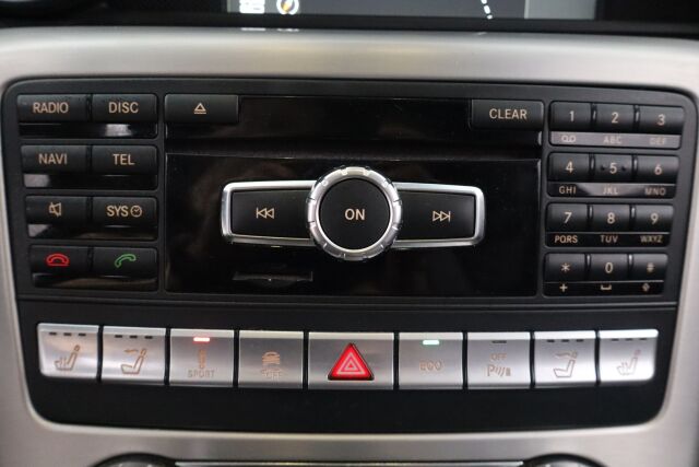 Mercedes-Benz SLK 2012 250 CDI BE A / AMG line / Panorama / H&K / Airscarf / Nahat /