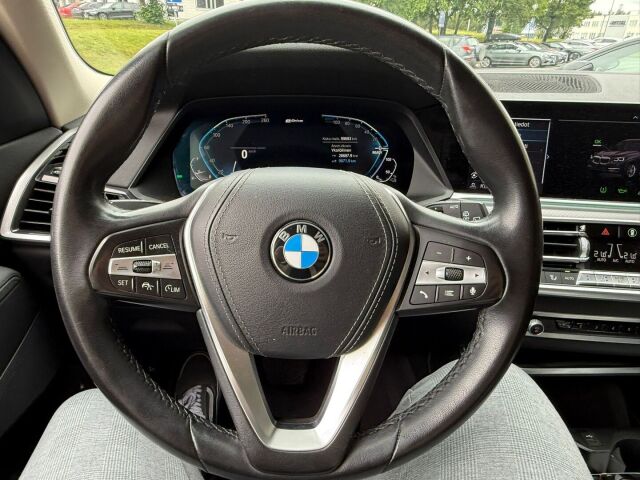 BMW X5 2020 G05 xDrive45e A / Vetokoukku / Adapt. Vakkari / Merkkarin huoltokirja