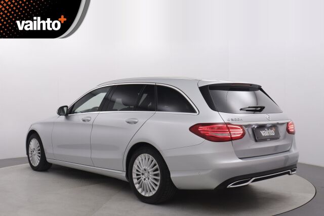 Mercedes-Benz C 2016 300 h T A Premium Business / Burmester / Distronic / Vetokoukku